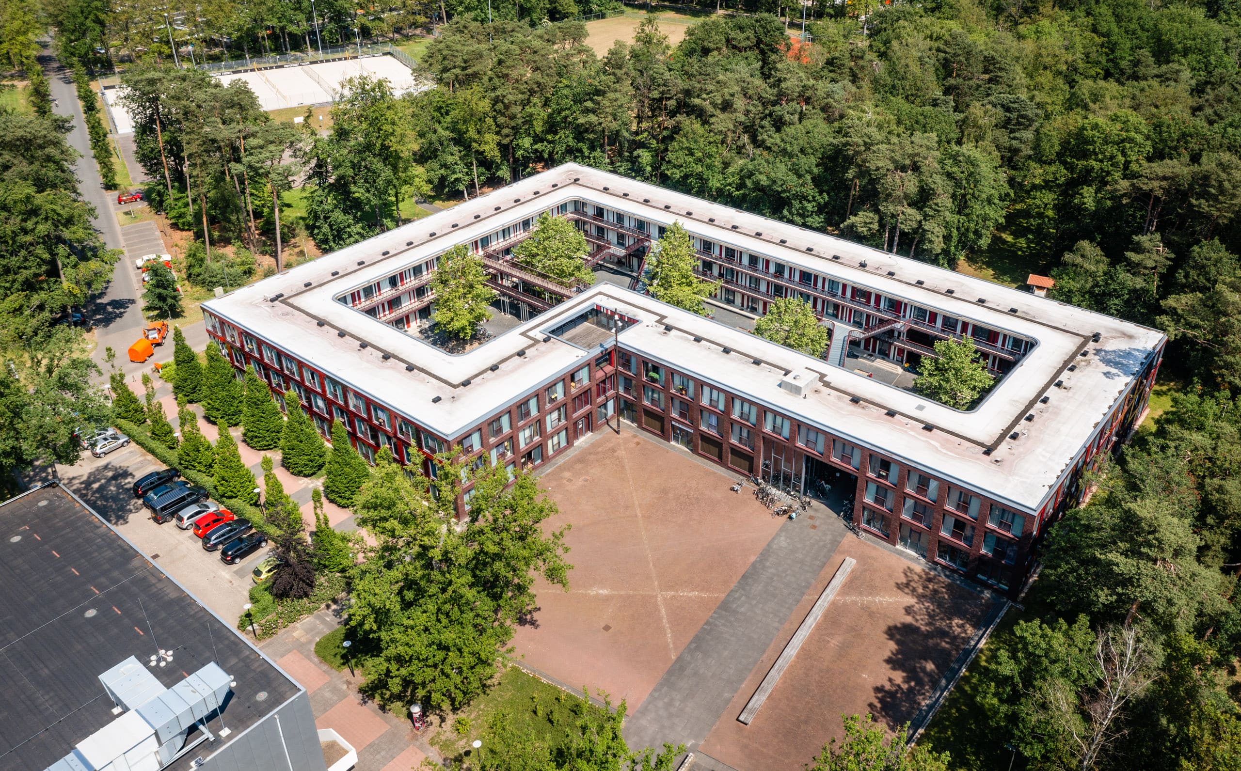 Calslaan 6076, Enschede